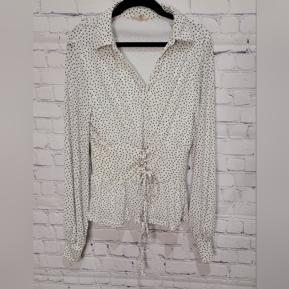 EMBER Size Medium Long Sleeve Top